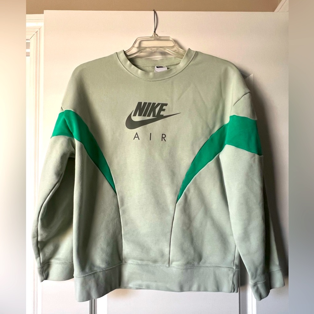Girls Nike Sweatshirt